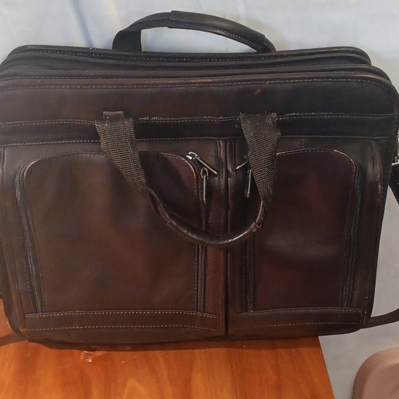 Wilsons Brown Leather Briefcase - Picture 1 of 17